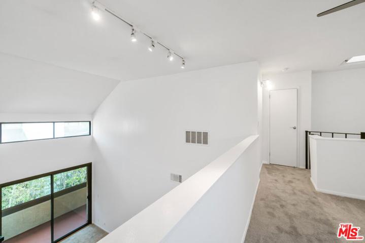 8675 Falmouth Avenue Unit 322, Playa del Rey, California 90293