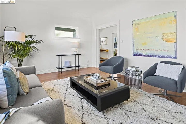 661 42nd St, Oakland, California 94609