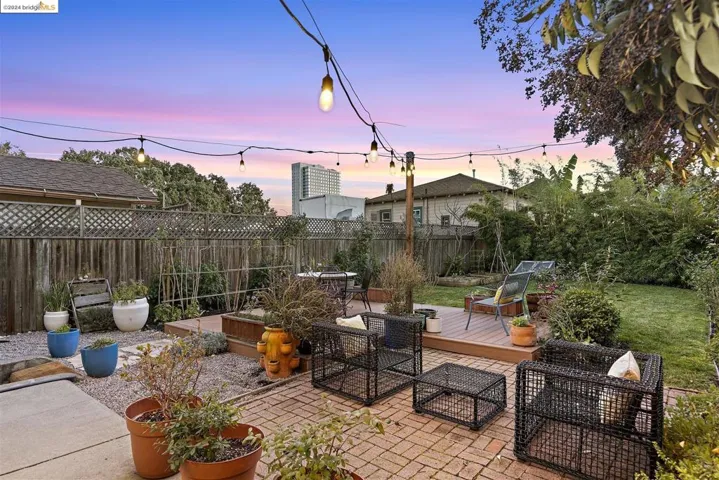 661 42nd St, Oakland, California 94609