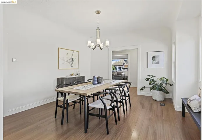 661 42nd St, Oakland, California 94609
