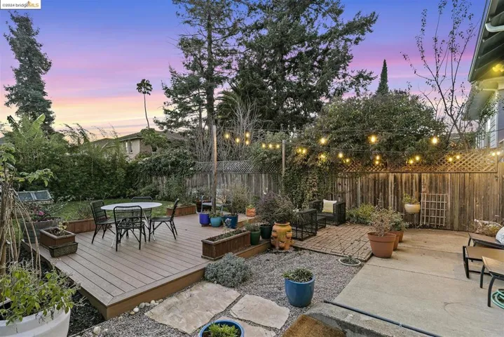 661 42nd St, Oakland, California 94609