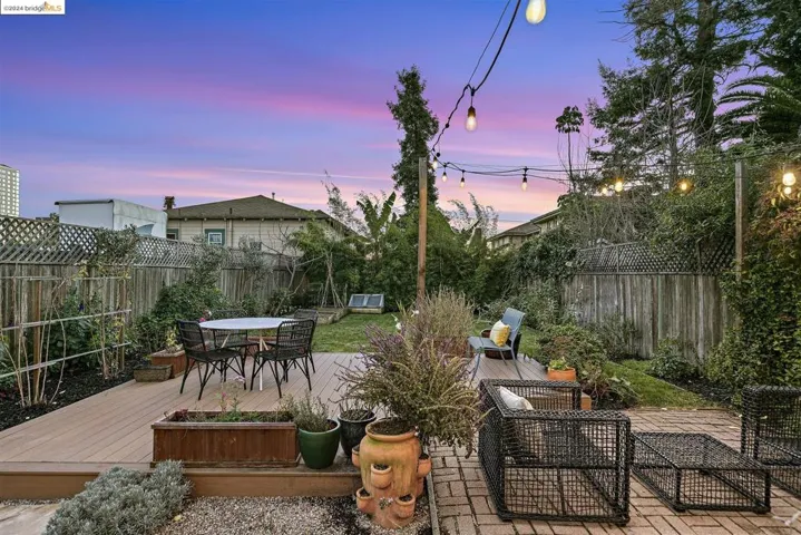 661 42nd St, Oakland, California 94609