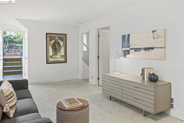 661 42nd St, Oakland, California 94609
