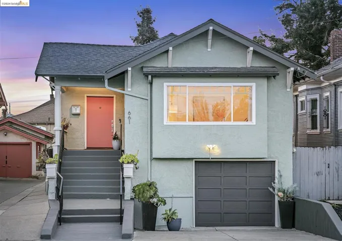 661 42nd St, Oakland, California 94609