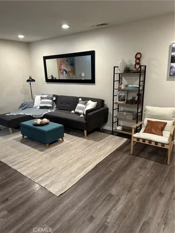 2941 Petaluma Avenue, Long Beach, California 90815