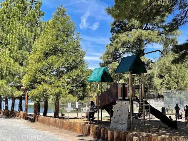 33307 Wild Cherry Drive, Green Valley Lake, California 92341