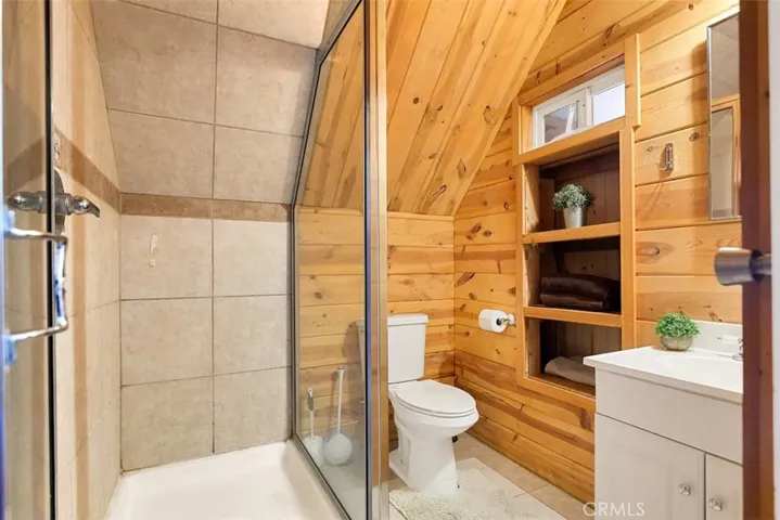 33307 Wild Cherry Drive, Green Valley Lake, California 92341