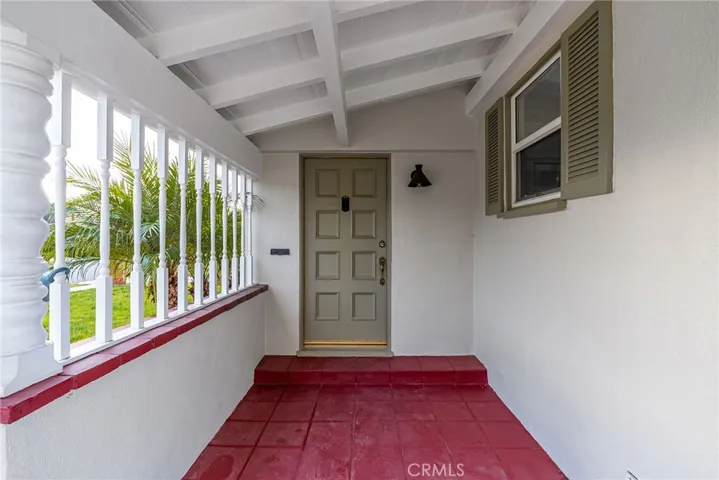 8811 S 8th Avenue, Inglewood, California 90305