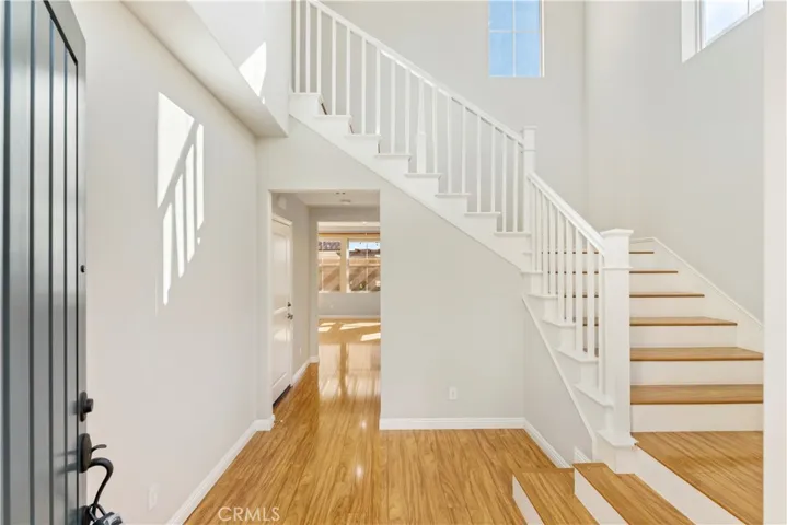 90 Devonshire, Irvine, California 92620