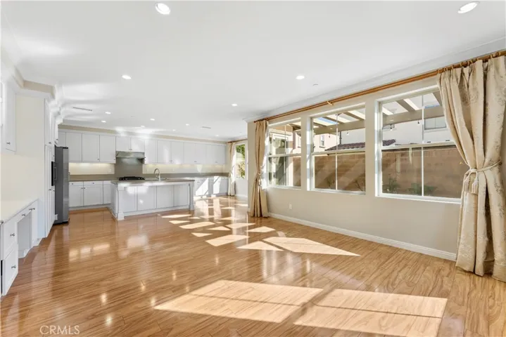 90 Devonshire, Irvine, California 92620