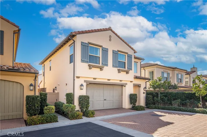 90 Devonshire, Irvine, California 92620
