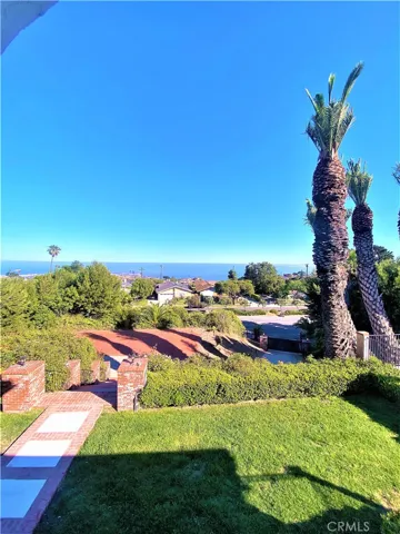 30629 Palos Verdes Drive E, Rancho Palos Verdes, California 90275