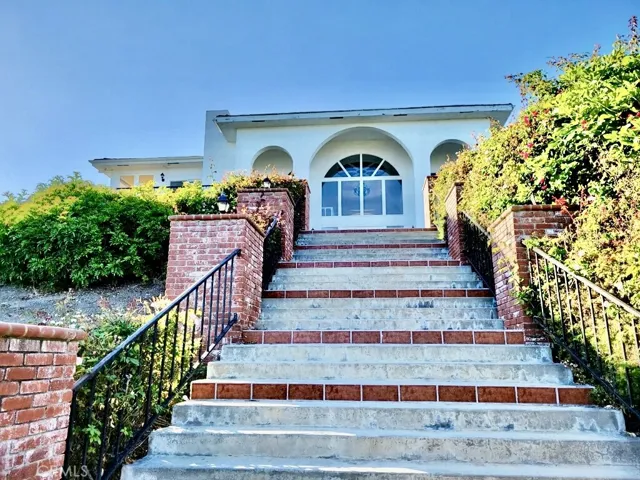 30629 Palos Verdes Drive E, Rancho Palos Verdes, California 90275
