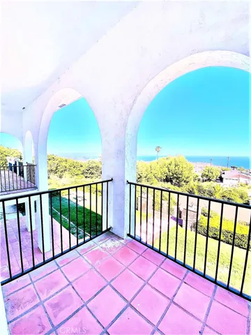 30629 Palos Verdes Drive E, Rancho Palos Verdes, California 90275