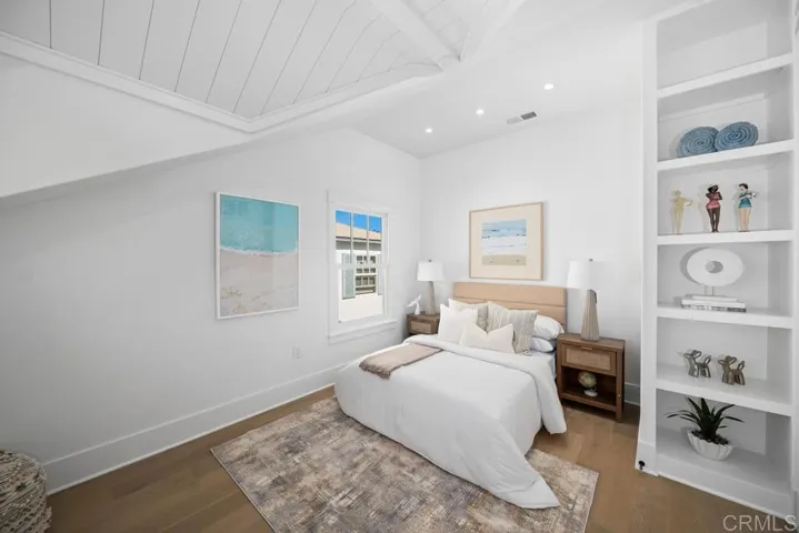 756 E Avenue, Coronado, California 92118