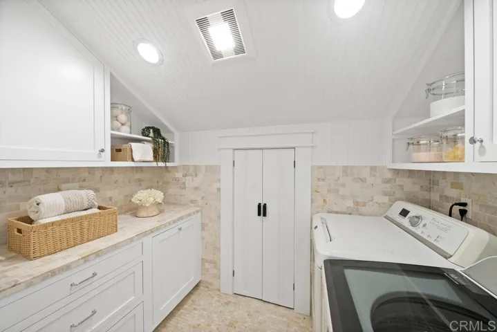 756 E Avenue, Coronado, California 92118