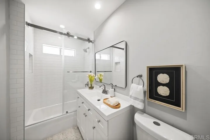 756 E Avenue, Coronado, California 92118