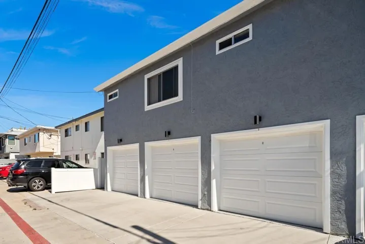 756 E Avenue, Coronado, California 92118