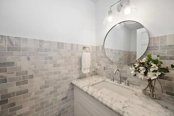 756 E Avenue, Coronado, California 92118