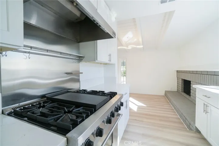 11552 Gothic Avenue, Granada Hills, California 91344
