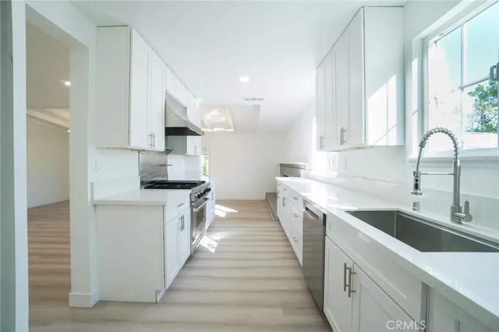 11552 Gothic Avenue, Granada Hills, California 91344