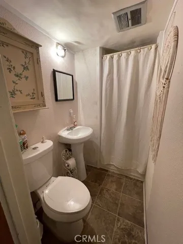 31976 Unit B Hilltop Boulevard, Running Springs, California 92382