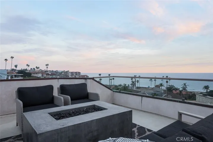 500 Avenida La Costa, San Clemente, California 92672