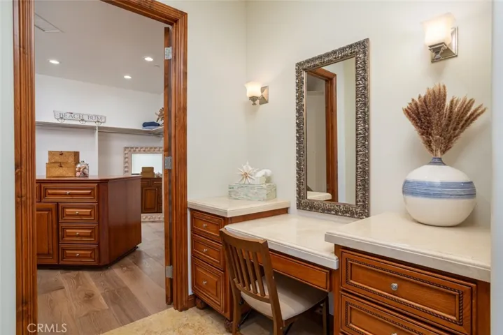 500 Avenida La Costa, San Clemente, California 92672