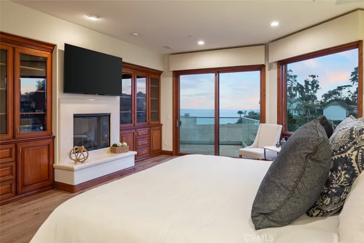 500 Avenida La Costa, San Clemente, California 92672