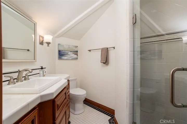 500 Avenida La Costa, San Clemente, California 92672