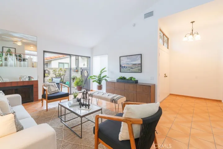 5066 E Atherton Street, Long Beach, California 90815