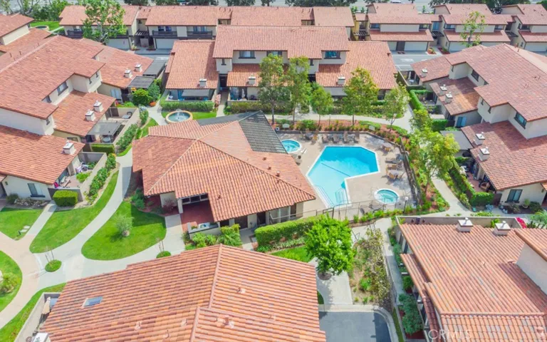 5066 E Atherton Street, Long Beach, California 90815