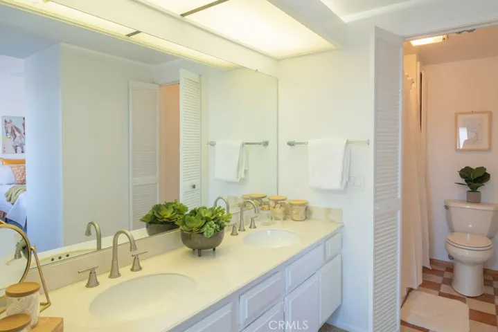 5066 E Atherton Street, Long Beach, California 90815