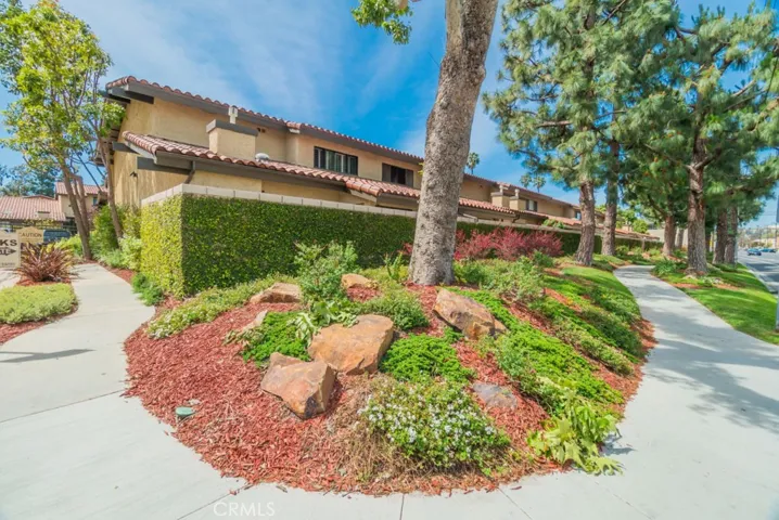 5066 E Atherton Street, Long Beach, California 90815