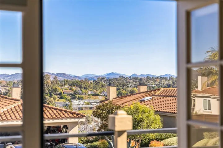 554 Forrest Bluff, Encinitas, California 92024