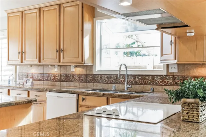 554 Forrest Bluff, Encinitas, California 92024