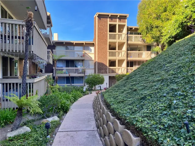6542 Ocean Crest Drive D209, Rancho Palos Verdes, California 90275