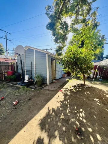 422 E Kingsley Ave, None, California 91767