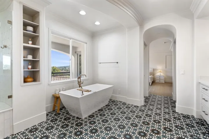 8 Corte Vizcaya, San Clemente, California 92673