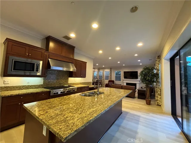 17 Starflower, Lake Forest, California 92630