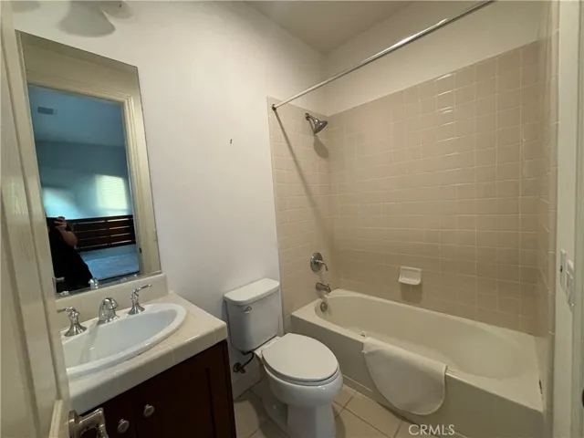17 Starflower, Lake Forest, California 92630