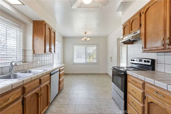 1501 Jennings Street, Madera, California 93637