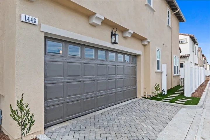 1442 Plaza Del Amo, Torrance, California 90501