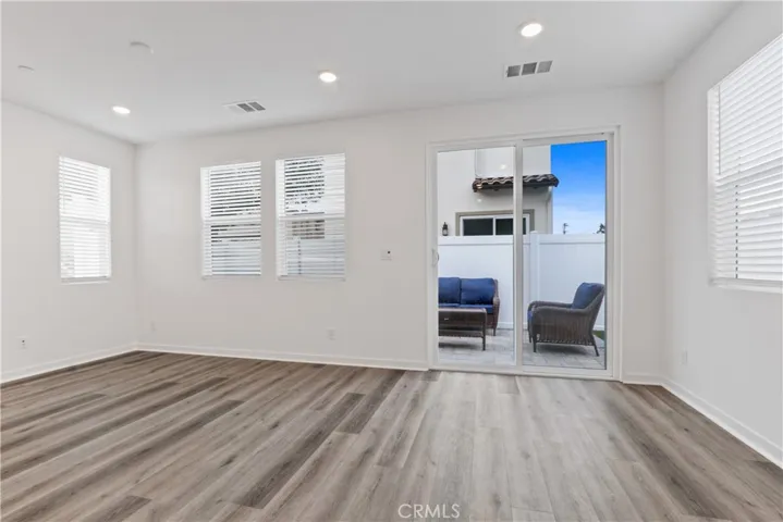 1442 Plaza Del Amo, Torrance, California 90501