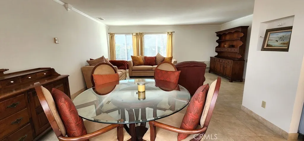 2209 Via Mariposa E. B, Laguna Woods, California 92637