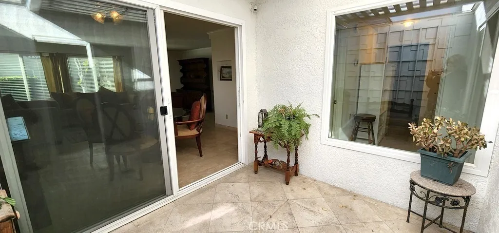 2209 Via Mariposa E. B, Laguna Woods, California 92637