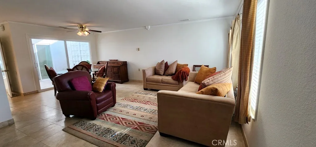 2209 Via Mariposa E. B, Laguna Woods, California 92637