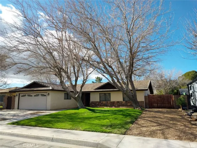 42843 Normandy Lane, Lancaster, California 93536