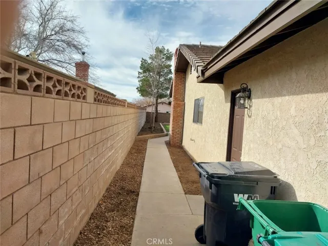 42843 Normandy Lane, Lancaster, California 93536