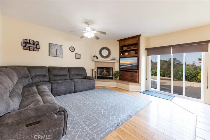 1718 Horseshoe Way, Oceanside, California 92057